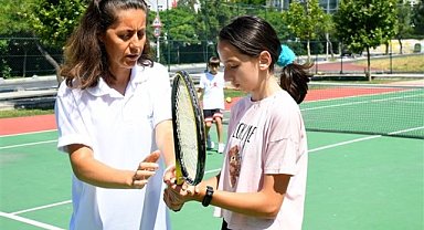 3 bin öğrenci yaz tatilini sporla geçirecek