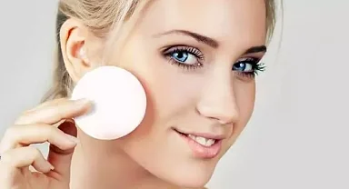 Göz Makyajınızı Mutlaka Temizleyin