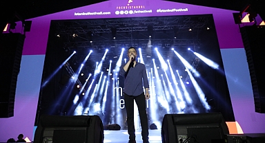 İSTANBUL FESTİVALİ’NİN GÖRKEMLİ SAHNESİNDE BU KEZ MEHMET ERDEM VARDI