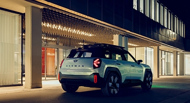 MINI’nin İlk Tamamen Elektrikli Crossover Modeli: MINI Concept Aceman