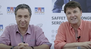 Saffet Emre Tonguç ve Serda Büyükkoyuncu  tarih ve mitoloji meraklıları ile D&R’da buluştu