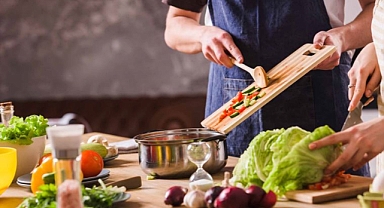 Sıcak Yaz Günlerinin Sağlıklı Atıştırmalıkları