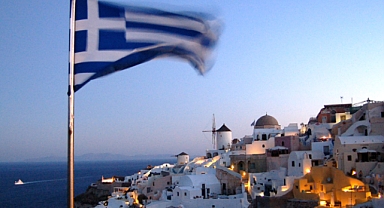 Yunanistan'da hükümetinden düşük gelirlilere tatil desteği