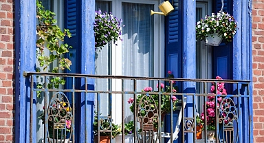 Fransız balkonlar güvenlik riskleri taşıyor