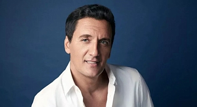 Fransız Müziğinin Kadife Sesli şarkıcısı Dany Brillant'tan Türkiye'deki Hayranlarına Mesaj Var