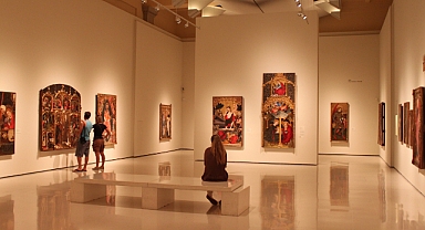 Urumçi'de kültürel miraslar sergisi