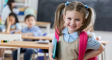 Çocukların Okula Mutlu Başlamaları Tüm Hayatlarını Olumlu Etkiliyor