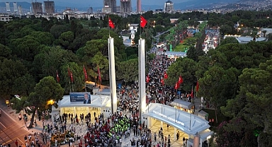 İzmir Enternasyonal Fuarı, 2-11 Eylül 2022 tarihleri arasında 91’inci kez gerçekleştirilirken dünyanın en büyük gastronomi fuarı, Terra Madre’ye ev sahipliği yaptı.
