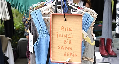 Kadıköy’ün “Yeniden Kullanım Pazarı”na Yoğun İlgi