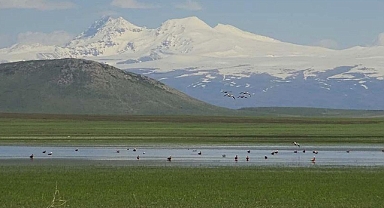 Kuyucuk Gölü doğaseverlerin kamp alanı oldu