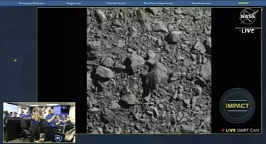 NASA 'dünyayı kurtarmak' için ilk adımı attı... DART misyonu hedefi 12'den vurdu!