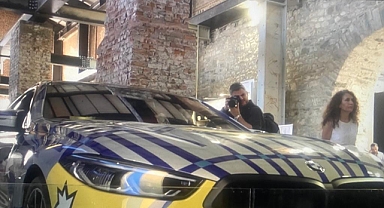 Jeff Koons, tasarladığı 