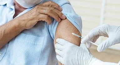 Sağlık Bakanlığı'nca 65 yaş üstü ve kronik hastalar için grip aşıları bugünden itibaren sisteme tanımlandı.