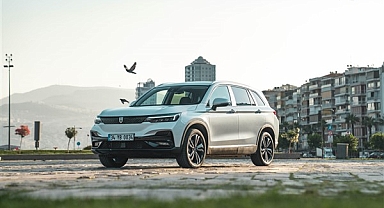 Türkiye’de Yılın Elektrikli Otomobili Ödülünün İlk Sahibi SKYWELL ET5 Oldu