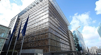 AB ülkeleri asgari ücrete yeni kurallar getiren yasayı onayladı