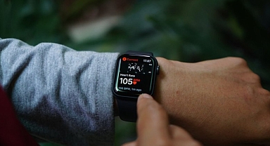 Akıllı saatin kalp atış hızı izleme özelliği 12 yaşındaki bir kızın hayatını kurtardı