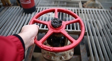 Avrupa'da doğal gaz fiyatı yüzde 9 azaldı
