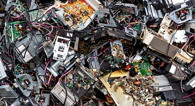 Elektronik atıklar hayvanlar için bağışa dönüşecek