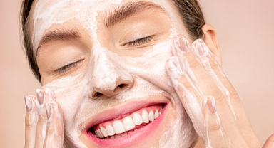 HAVA DEĞİŞİMİ CİLDİMİZİ NASIL ETKİLER?