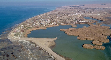 Küresel İklim Krizi: Van Gölü Kuruyor!