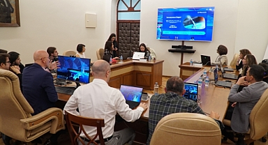 Türkiye’de ilk kez metaverse ortamında ders verildi