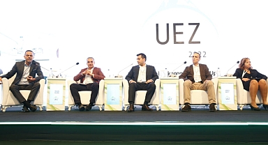 UEZ 2022’de Türkiye’nin ekonomideki yeni yol haritası konuşuldu