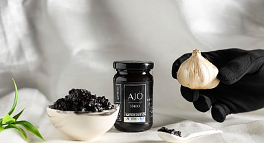 AJÓ SİYAH SARIMSAK PÜRESİ SOFRALARINIZA EŞLİK EDECEK