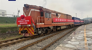 Çin, Güneydoğu Asya’ya 3 günde mal taşıyacak yeni bir demiryolu hattı kurdu