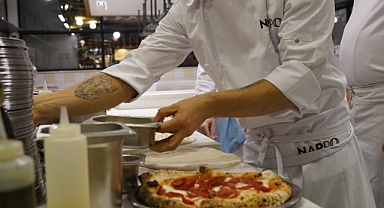 Dünyanın 7. Napolitan Pizza Okulu İstanbul’da Açıldı