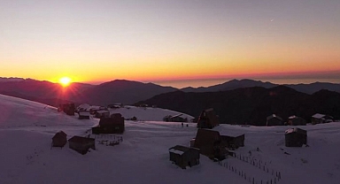 Klaskur Yaylası'nda gün batımı nefes kesti