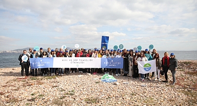 Koton ve Deniz temiz derneği  “Denizler Yaşasın diye ”, 30 dakikada 50 KG atık topladı