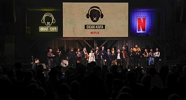 NETFLIX, MERAKLA BEKLENEN YENİ DİZİSİ SICAK KAFA’YI ÖZEL BİR ETKİNLİKLE TANITTI