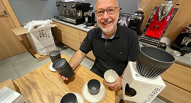 Tek kullanımlık bardaklara karşı kahve atıklarından fincan ürettiler