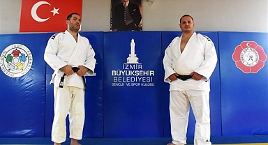 Türk milli sporcuları Paris yolunda