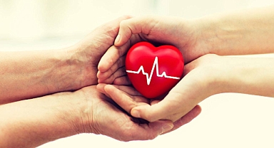 “TÜRKİYE’DE BÖBREK NAKİLLERİNDE HASTA VE BÖBREK SAĞKALIMI YÜZDE 95’İN ÜZERİNDE”