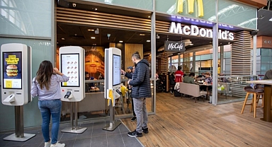 Türkiye’nin ilk McDonald's Dijital Sipariş Ekranları Sabiha Gökçen Havalimanı’nda 
