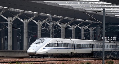 Yılın ilk üç çeyreğinde 2 bin 381 kilometre yeni demiryolu hizmete girdi