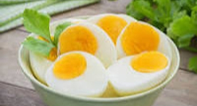 Yumurtadan kolesterolü yükseltecek endişesiyle uzak durmayın