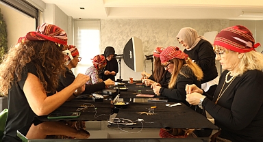 ASIRLIK DEĞERİMİZ KADINLARIN ELLERİNDE CANLANIYOR