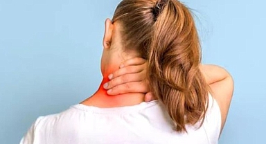 BAŞ VE BOYUN BÖLGESİNDE ORTAYA ÇIKAN ŞİŞLİKLERİN NEDENİ KANSER OLABİLİR!