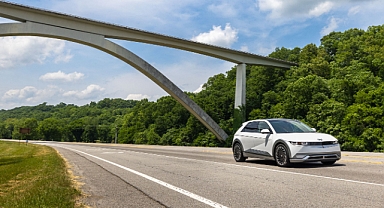 Hyundai IONIQ 5 Bir Günde İki Ödül Birden Aldı