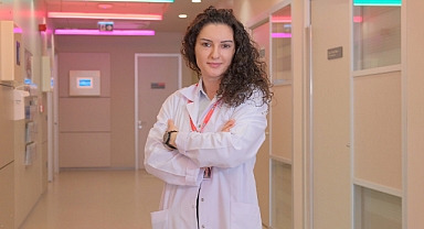 Mitomani mi beyaz yalan mı?