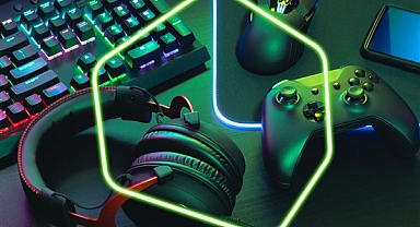 Oyun influencerları, performans için yüksek paralar harcamaya hazır