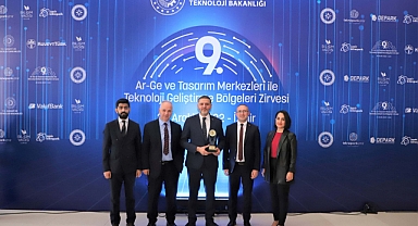 Teknopark İstanbul 3’ncü kez en iyi teknoloji geliştirme bölgesi seçildi