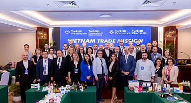 Türk Kimyacılar Vietnam ve Tayland’a Çıkarma Yaptı 