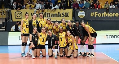 VakıfBank, Şampiyonlar Ligi’ne kazanarak başladı