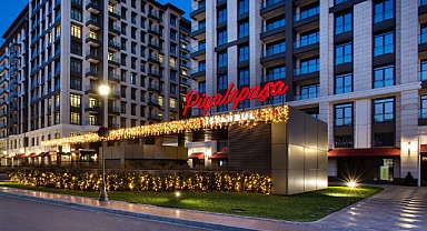 YENİ YIL HEYECANI POLAT PİYALEPAŞA ÇARŞI’DA