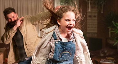 12 Yaşındaki Çocuğu ‘En Kötü Oyuncu’ Kategorisinde Aday Gösteren Altın Ahududu Ödülleri Topa Tutuldu