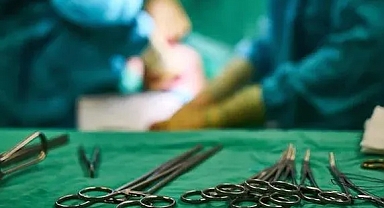 Bademcik ameliyatına giren doktor bademcikleri almadı: Unutmuşuz