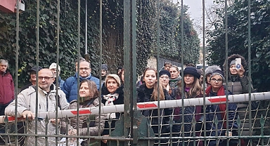 Boğaziçi Üniversitesi Mezunlar Derneği tahliye ediliyor